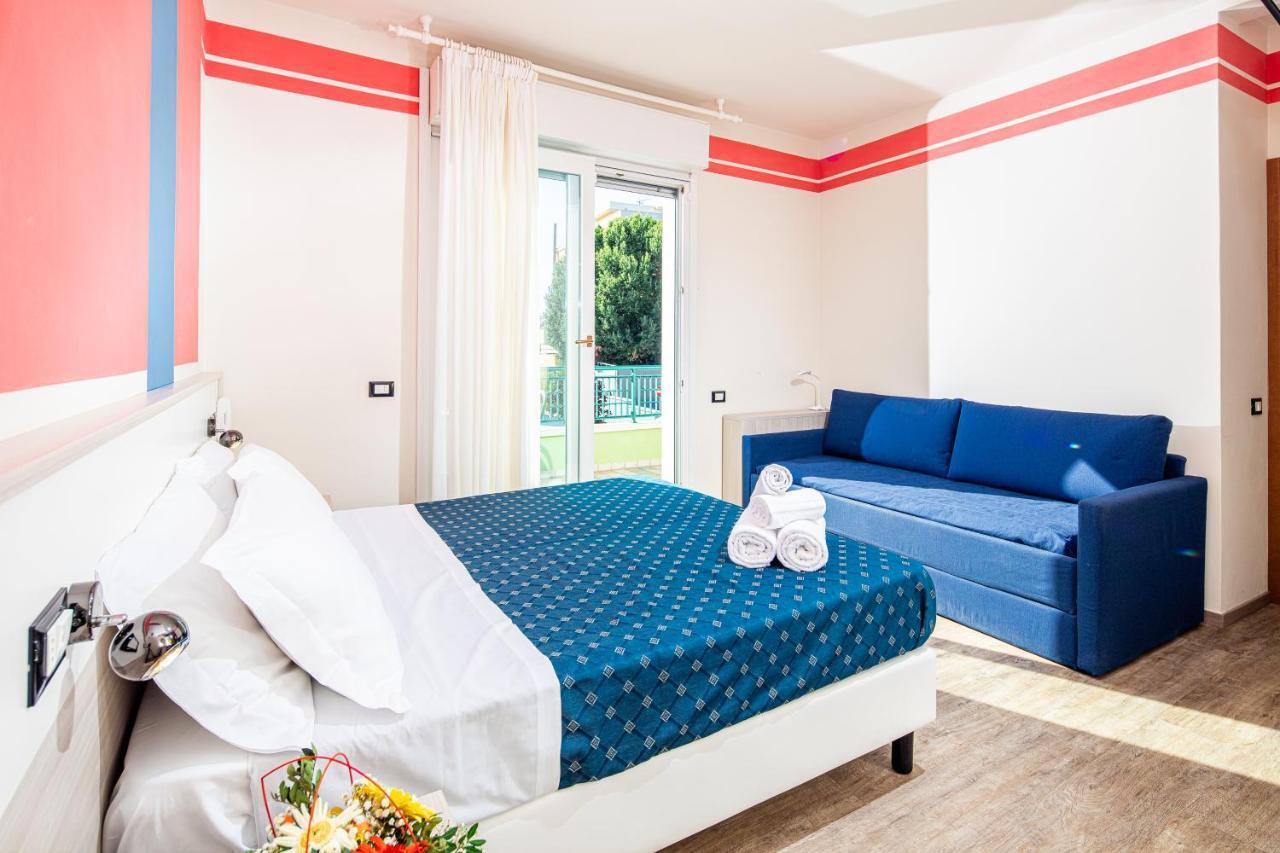 Hotel Orchidea Lignano Sabbiadoro Exteriör bild